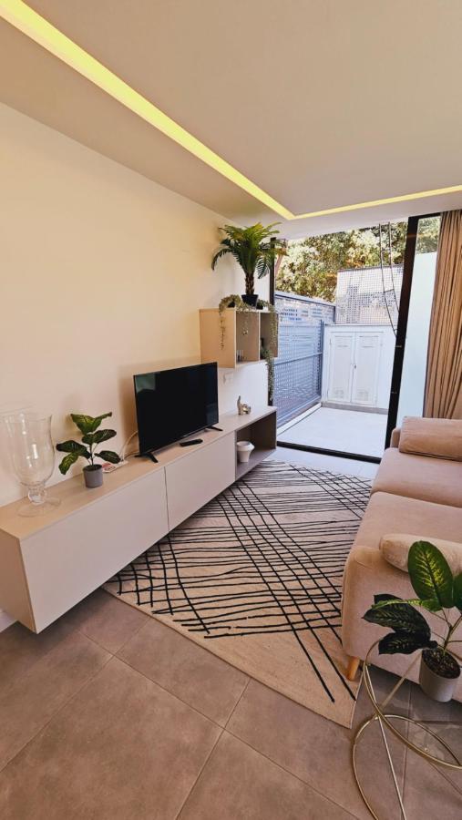 Nogalera Quintessence Apartment With Private Parking By Namaste Elite Torremolinos Bagian luar foto
