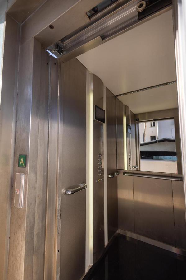 Nogalera Quintessence Apartment With Private Parking By Namaste Elite Torremolinos Bagian luar foto