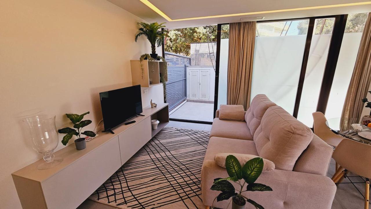 Nogalera Quintessence Apartment With Private Parking By Namaste Elite Torremolinos Bagian luar foto